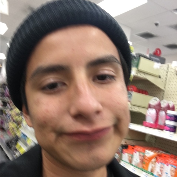 Meet your Posher, Kevin - Picture 1 of 1